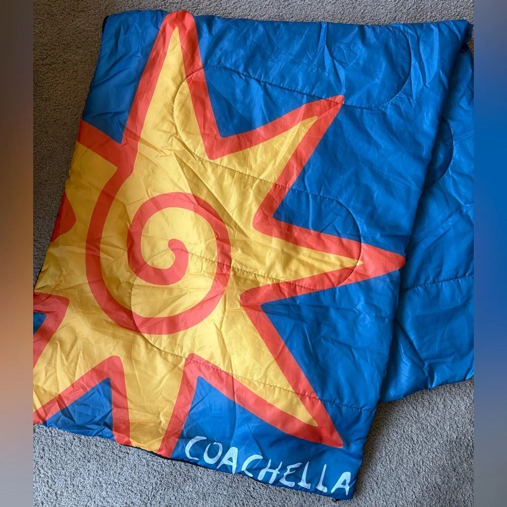 (1) Coachella 26’ Sleeping Bag - Limited Edition